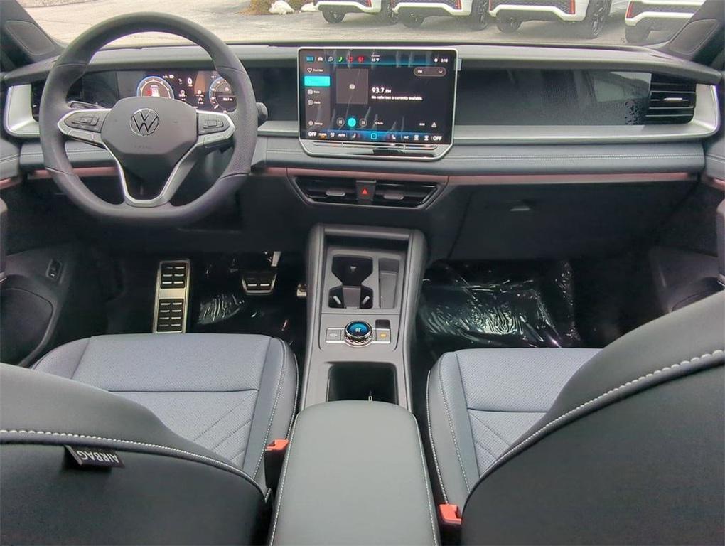 new 2026 Volkswagen Tiguan car, priced at $39,233