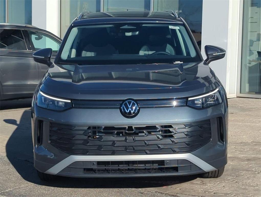 new 2026 Volkswagen Tiguan car, priced at $30,842