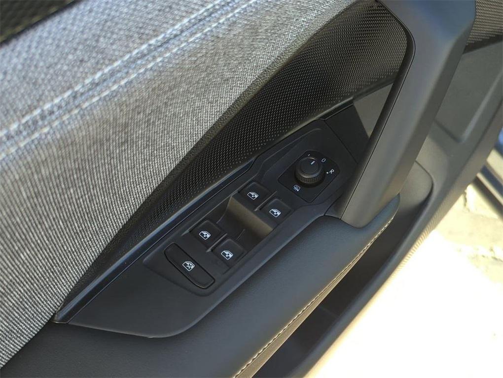 new 2026 Volkswagen Tiguan car, priced at $30,842