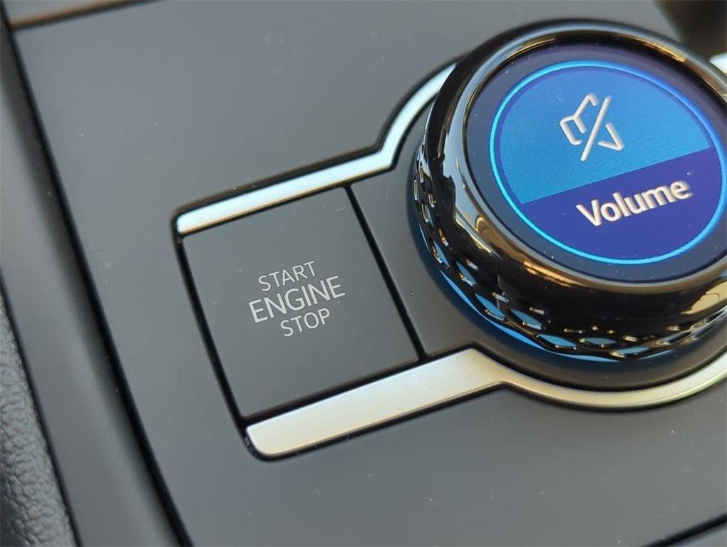 new 2026 Volkswagen Tiguan car, priced at $30,842