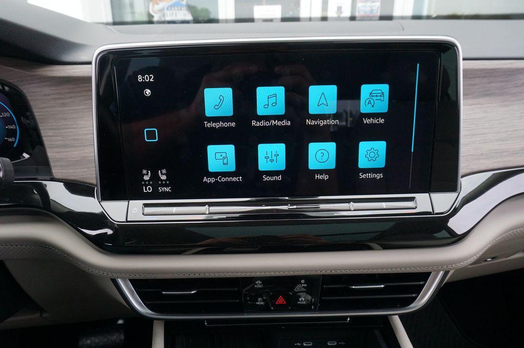 used 2025 Volkswagen Atlas car, priced at $39,490