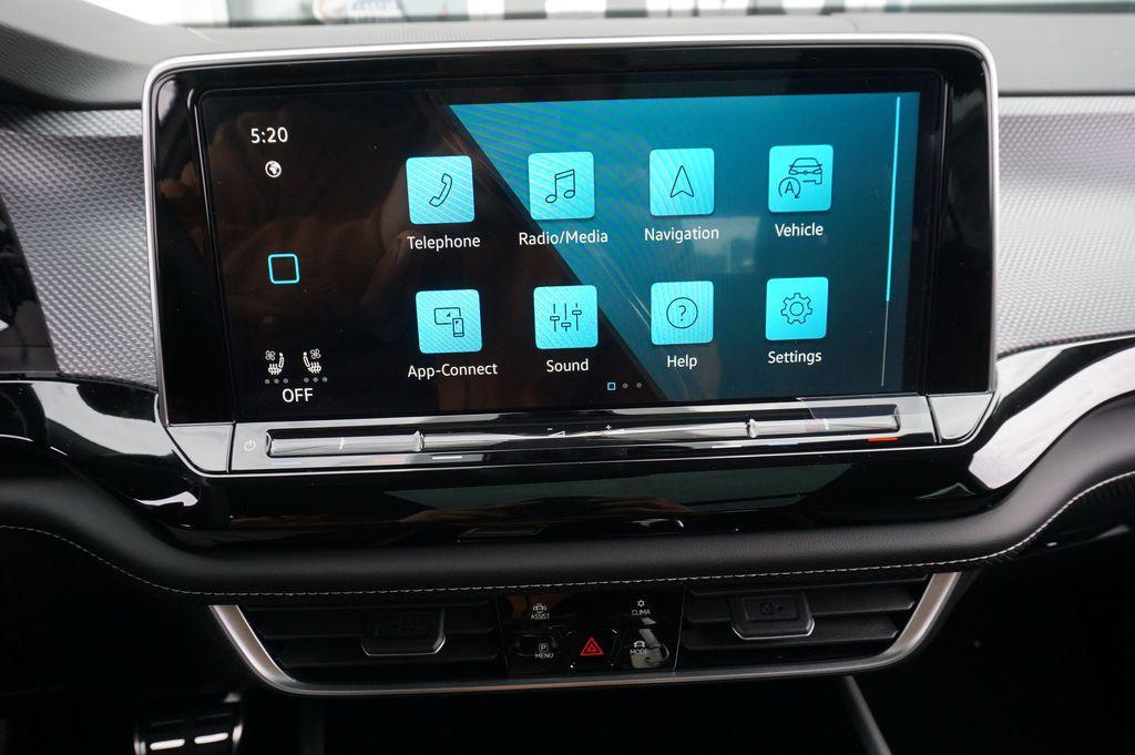 new 2026 Volkswagen Atlas Cross Sport car, priced at $48,237