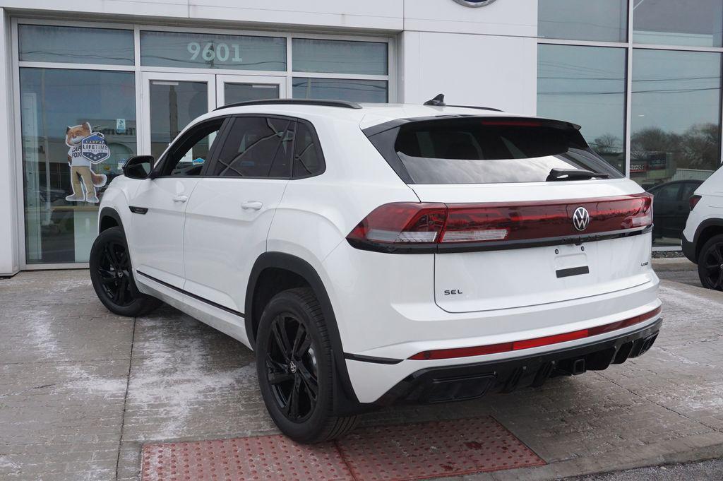 new 2026 Volkswagen Atlas Cross Sport car, priced at $48,237