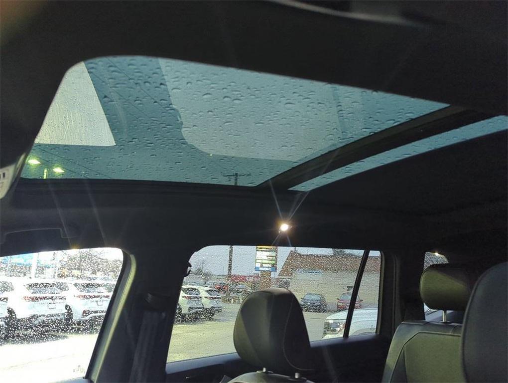 used 2024 Volkswagen Tiguan car, priced at $26,990