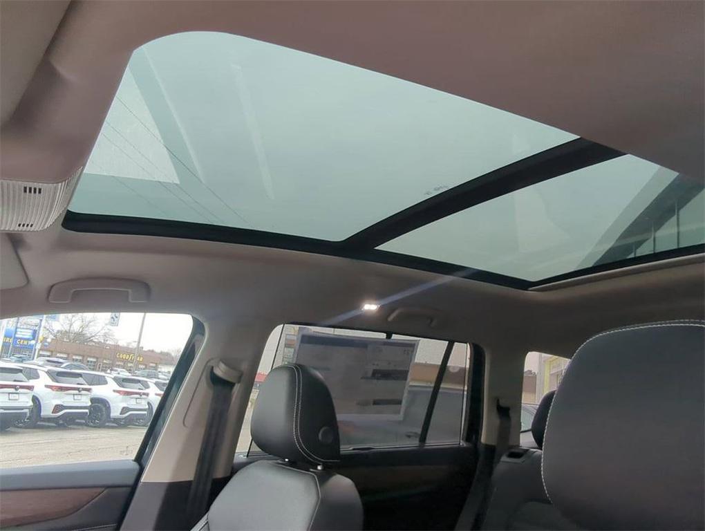 new 2026 Volkswagen Atlas car, priced at $47,934