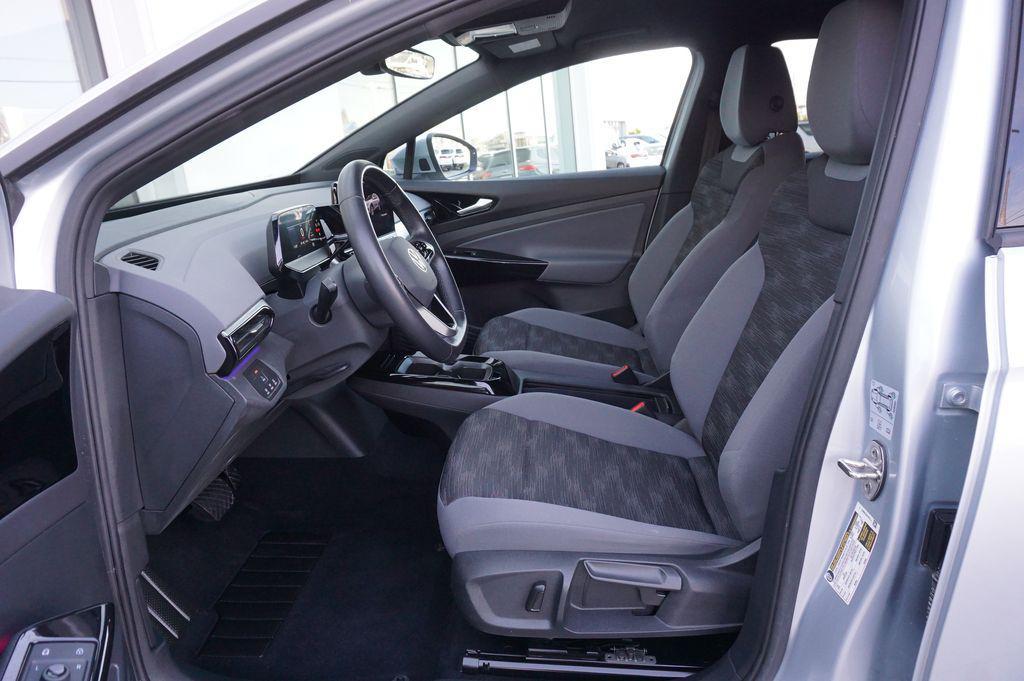 used 2022 Volkswagen ID.4 car, priced at $20,790
