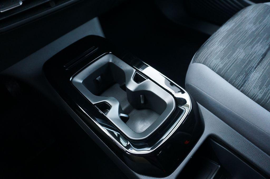used 2022 Volkswagen ID.4 car, priced at $20,790