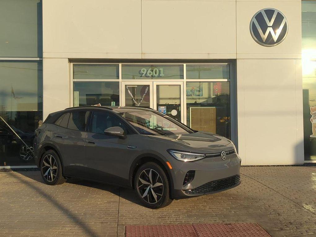 new 2025 Volkswagen ID.4 car, priced at $46,942