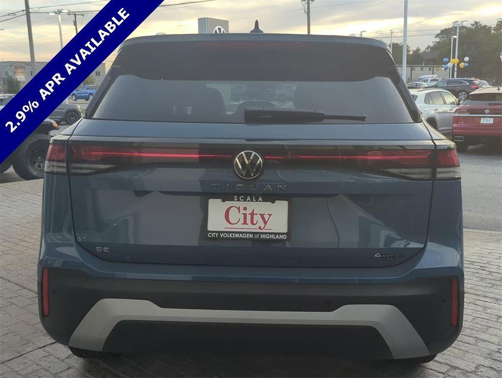 new 2025 Volkswagen Tiguan car, priced at $33,857