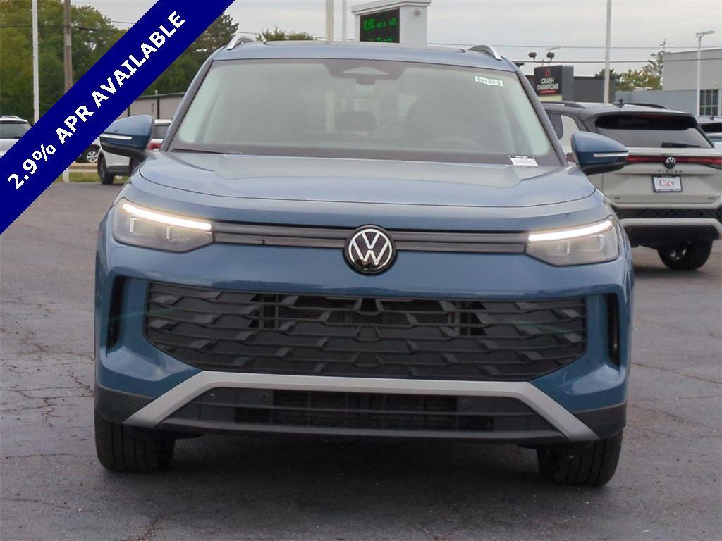 new 2025 Volkswagen Tiguan car, priced at $33,857
