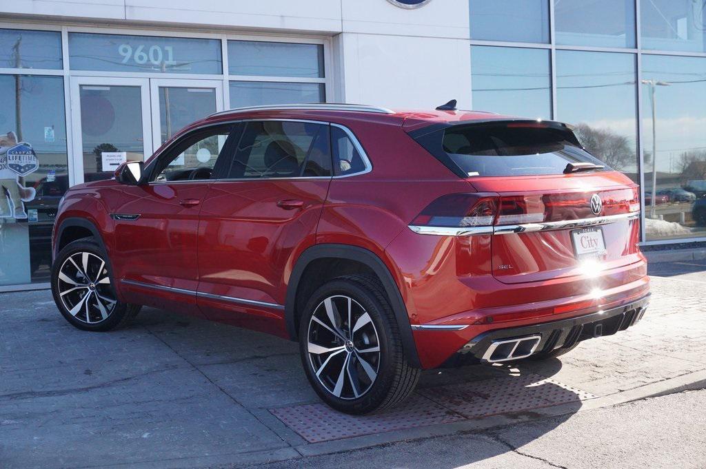 used 2025 Volkswagen Atlas Cross Sport car, priced at $40,990
