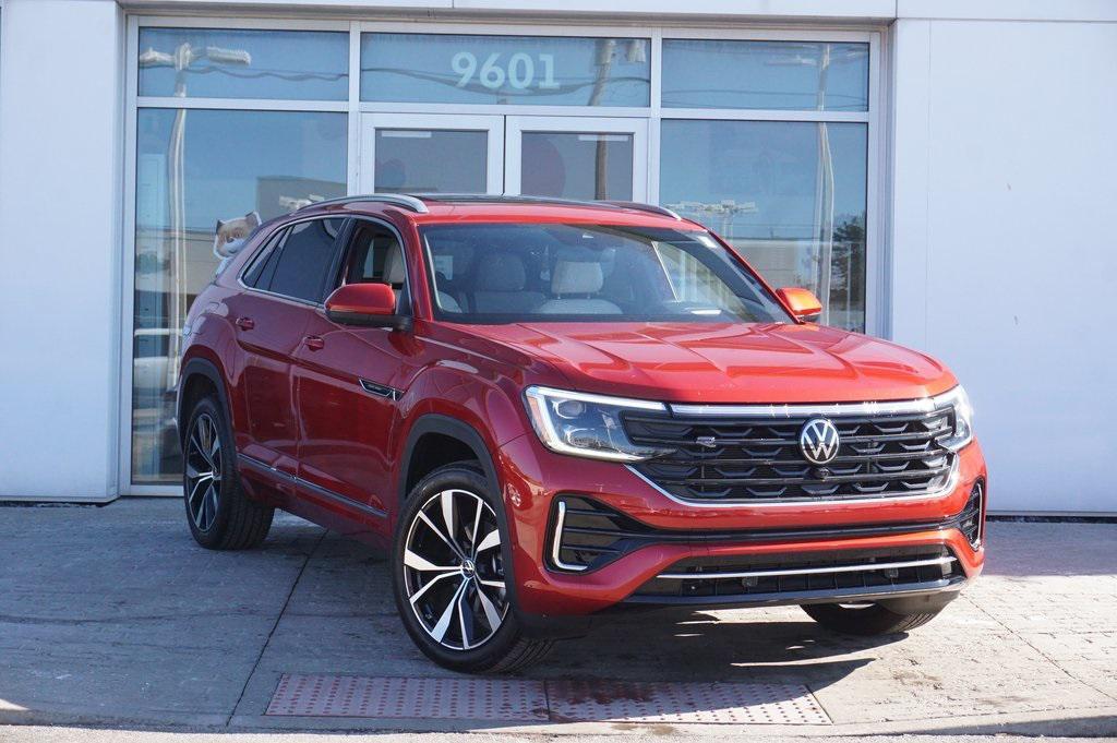 used 2025 Volkswagen Atlas Cross Sport car, priced at $40,990
