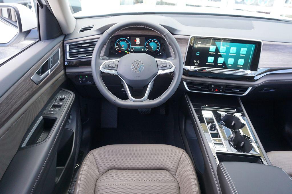 new 2026 Volkswagen Atlas car, priced at $47,871