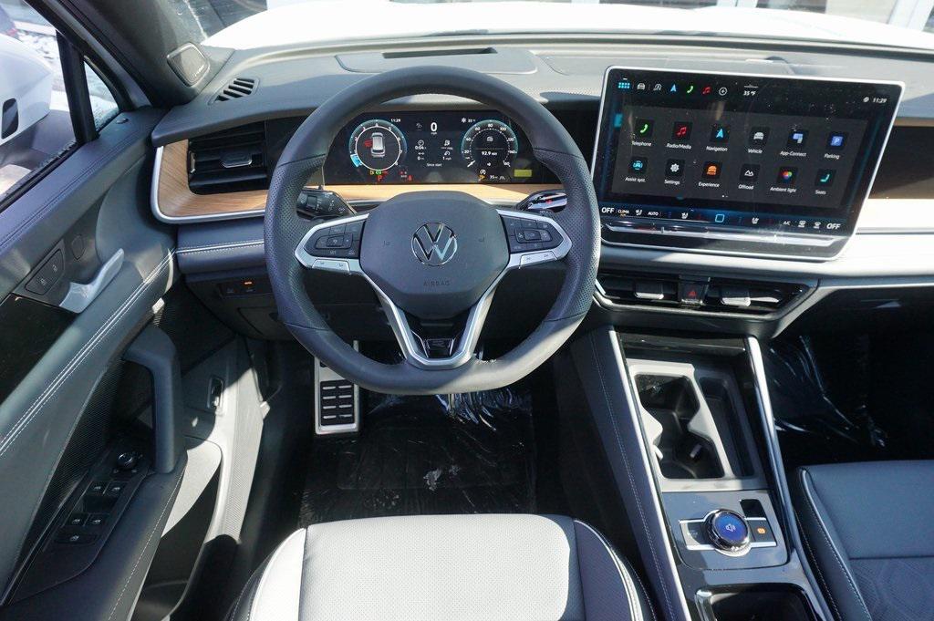 new 2026 Volkswagen Tiguan car, priced at $45,521