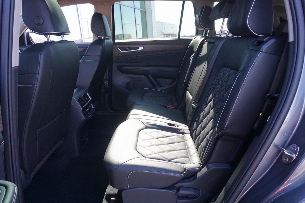 used 2025 Volkswagen Atlas car, priced at $42,490