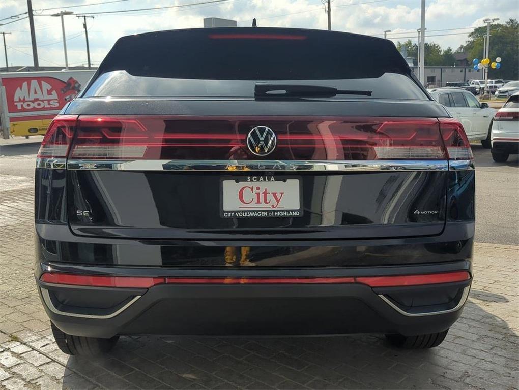 new 2026 Volkswagen Atlas Cross Sport car, priced at $38,768