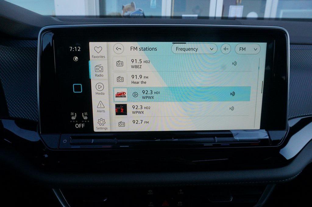 new 2026 Volkswagen Atlas Cross Sport car, priced at $48,800