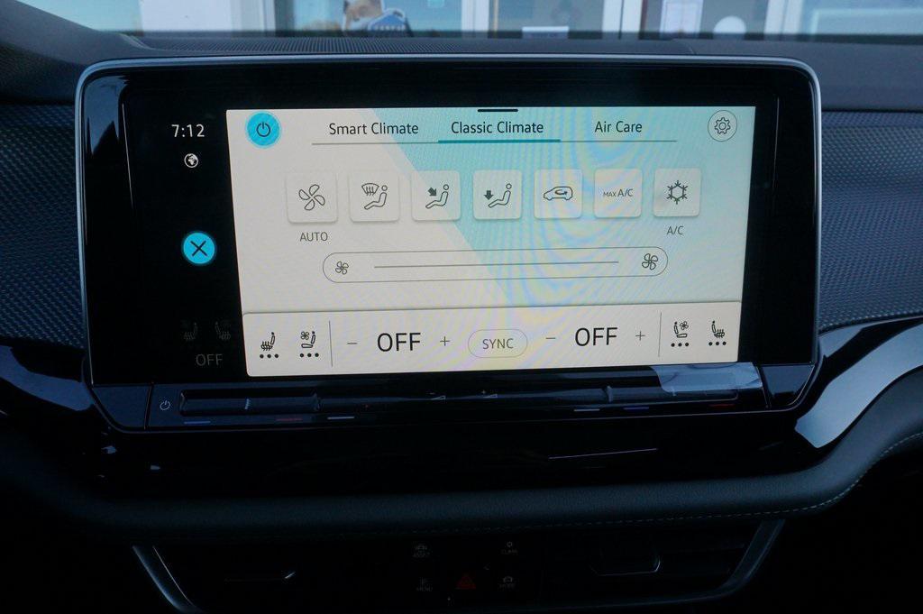 new 2026 Volkswagen Atlas Cross Sport car, priced at $48,800