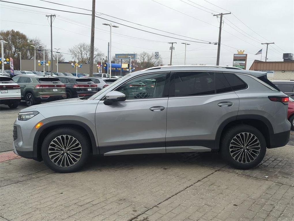 new 2026 Volkswagen Tiguan car, priced at $31,100