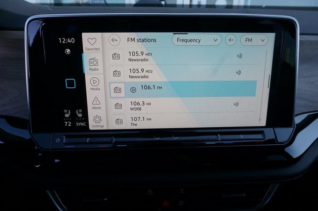 used 2025 Volkswagen Atlas car, priced at $31,990