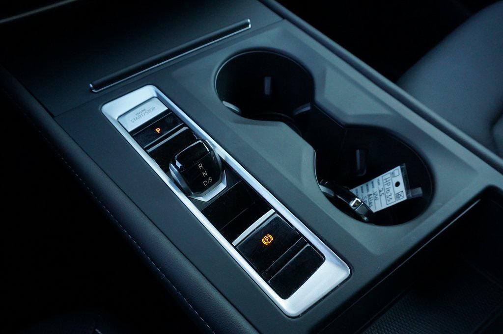 used 2025 Volkswagen Atlas car, priced at $31,990