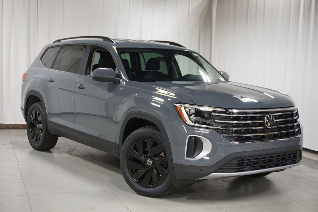new 2026 Volkswagen Atlas car, priced at $43,927
