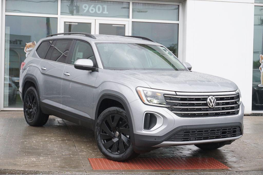 new 2026 Volkswagen Atlas car, priced at $44,088