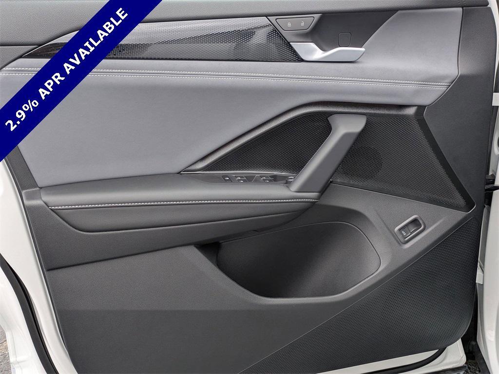 new 2025 Volkswagen Tiguan car, priced at $35,885