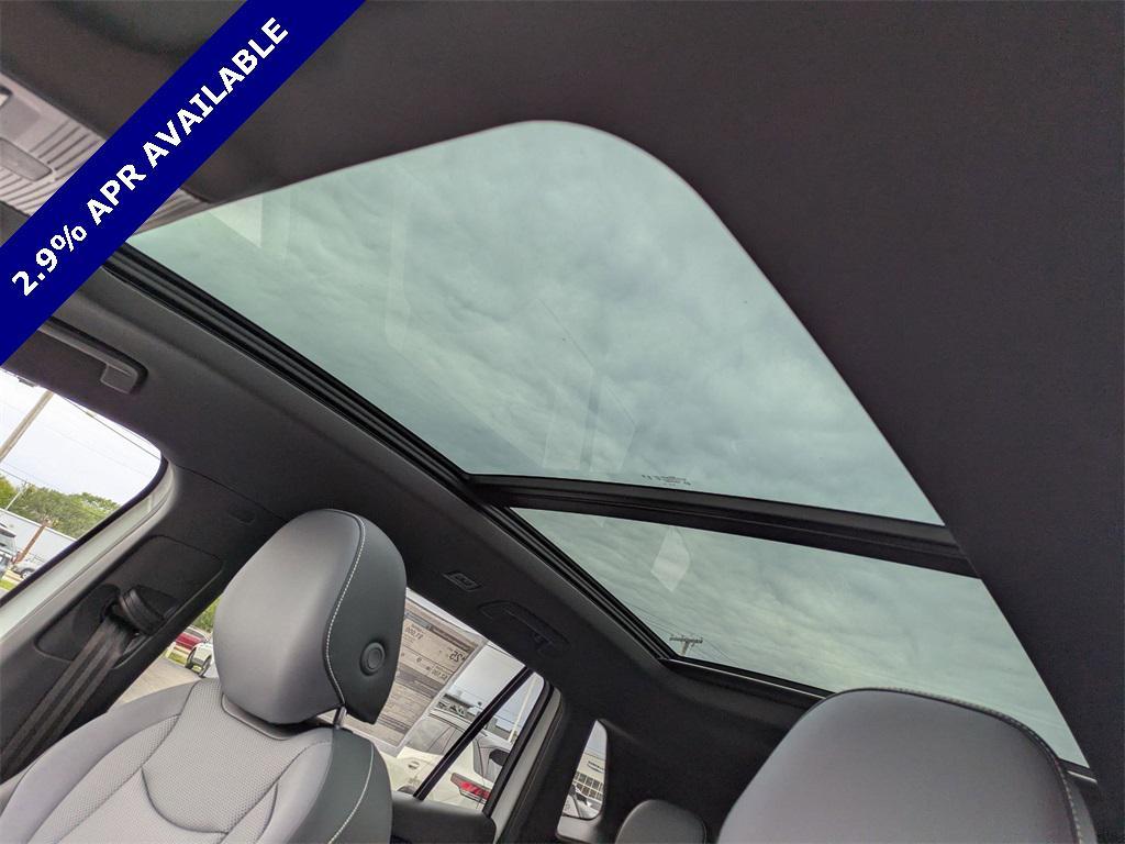 new 2025 Volkswagen Tiguan car, priced at $35,885