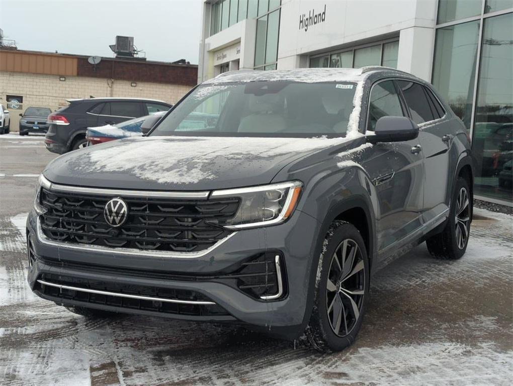 new 2026 Volkswagen Atlas Cross Sport car, priced at $52,406