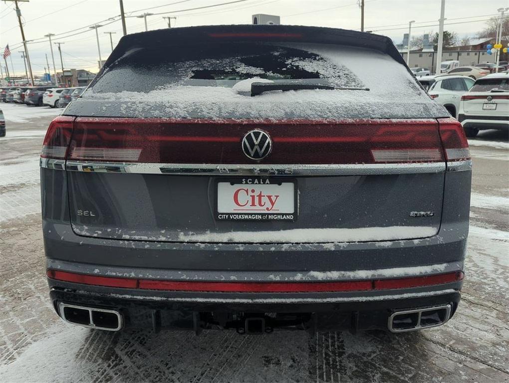 new 2026 Volkswagen Atlas Cross Sport car, priced at $52,406