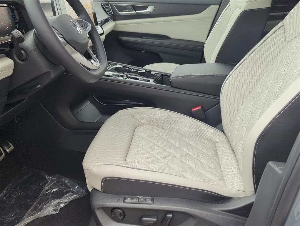 new 2026 Volkswagen Atlas Cross Sport car, priced at $52,406