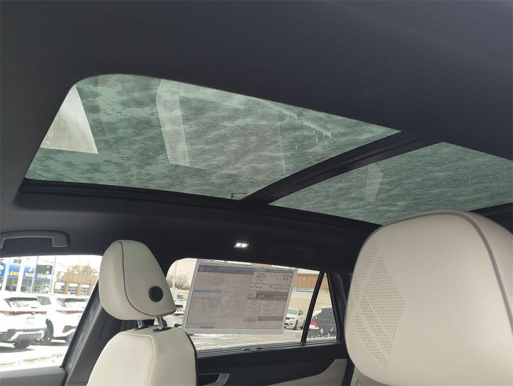 new 2026 Volkswagen Atlas Cross Sport car, priced at $52,406