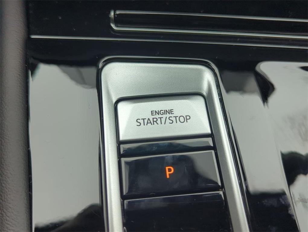 new 2026 Volkswagen Atlas Cross Sport car, priced at $52,406