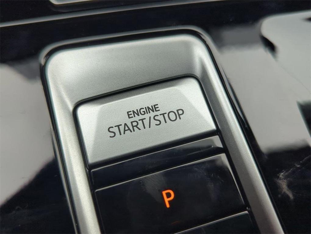 new 2026 Volkswagen Atlas Cross Sport car, priced at $52,406