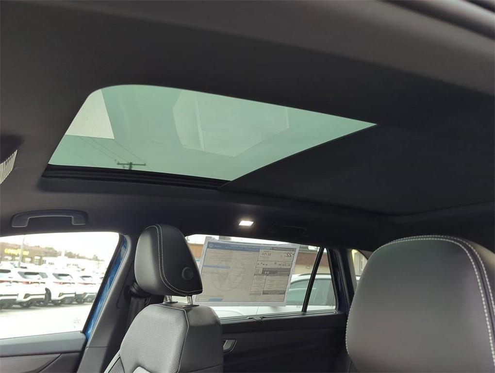 new 2026 Volkswagen Atlas Cross Sport car, priced at $43,894