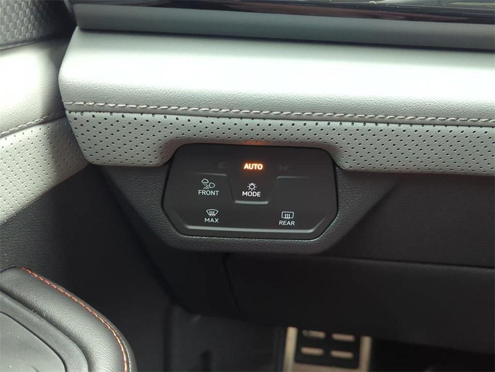 new 2026 Volkswagen Atlas car, priced at $45,827