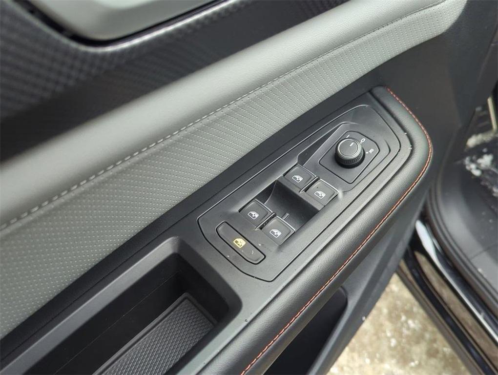 new 2026 Volkswagen Atlas car, priced at $45,827