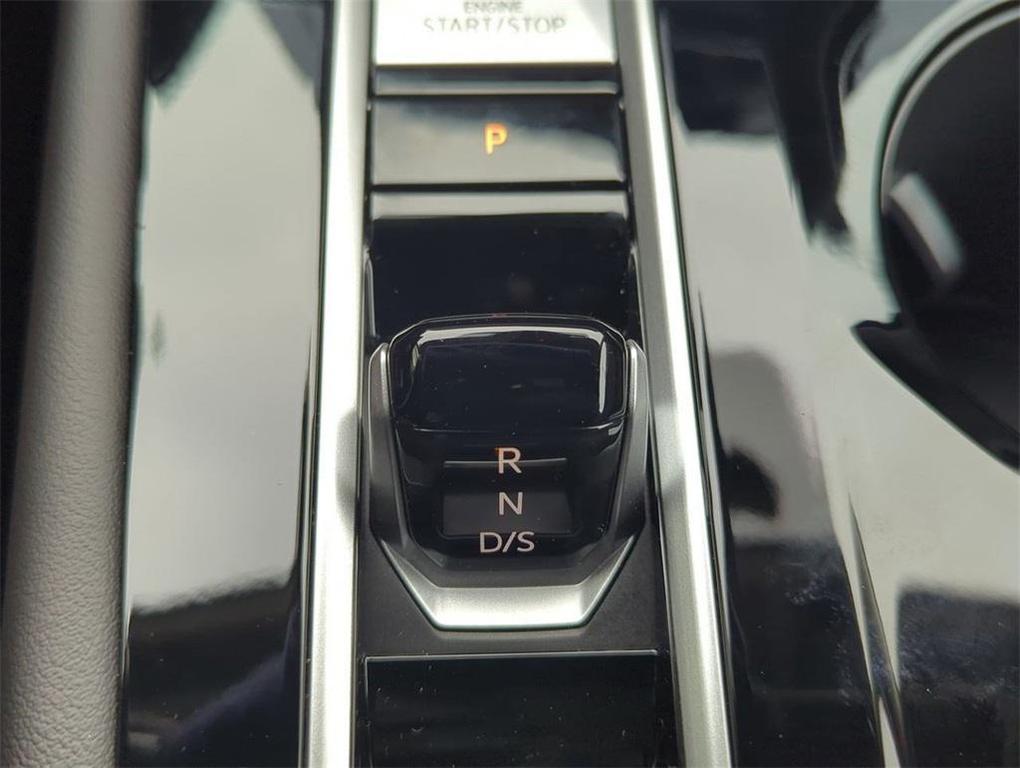 new 2026 Volkswagen Atlas car, priced at $45,827