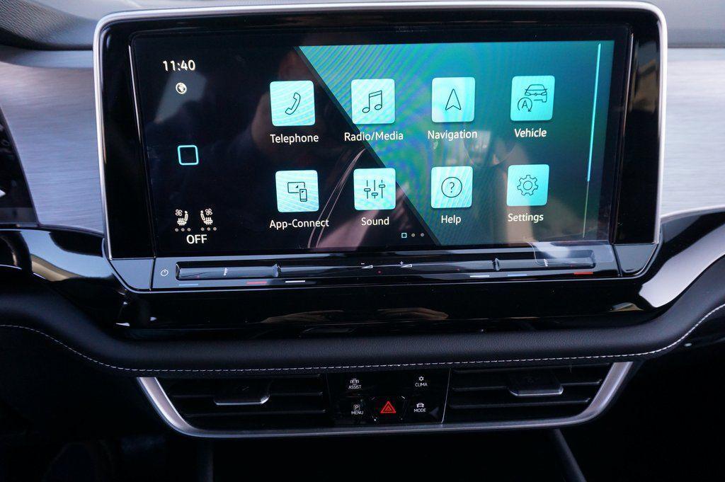 new 2026 Volkswagen Atlas Cross Sport car, priced at $42,374