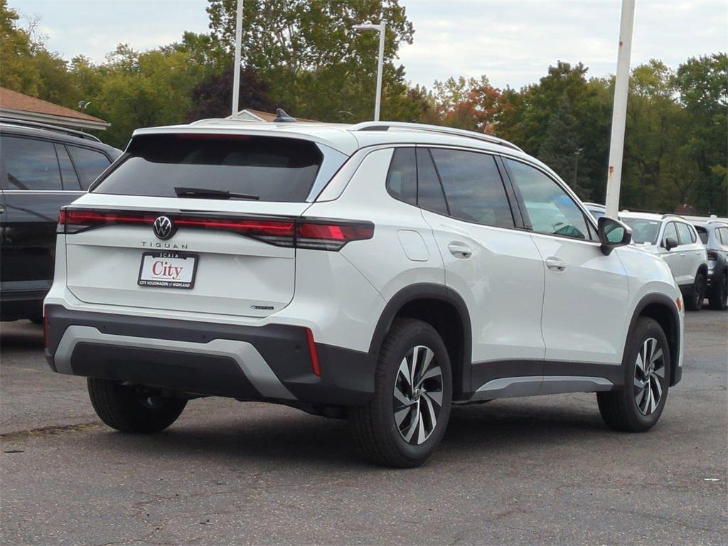 new 2025 Volkswagen Tiguan car, priced at $27,353