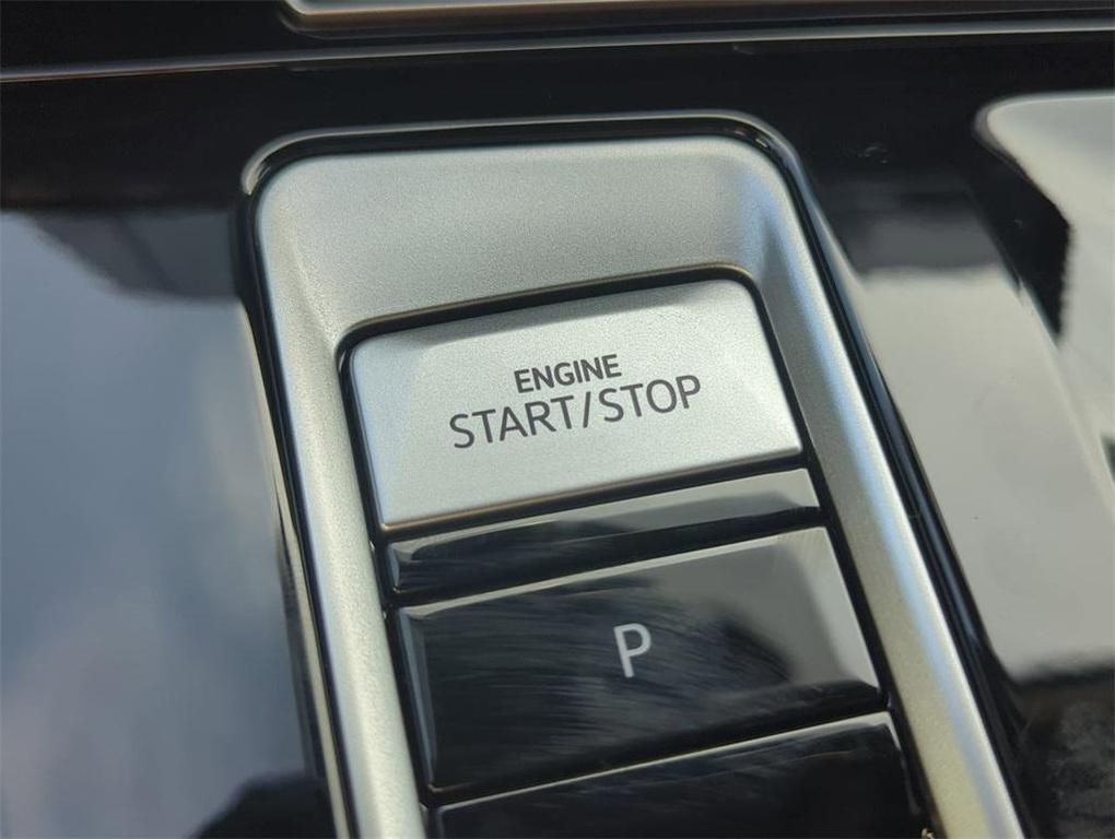 new 2026 Volkswagen Atlas Cross Sport car, priced at $47,125