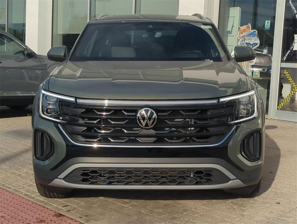 new 2026 Volkswagen Atlas Cross Sport car, priced at $47,125