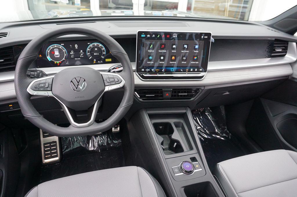 new 2026 Volkswagen Tiguan car, priced at $39,671