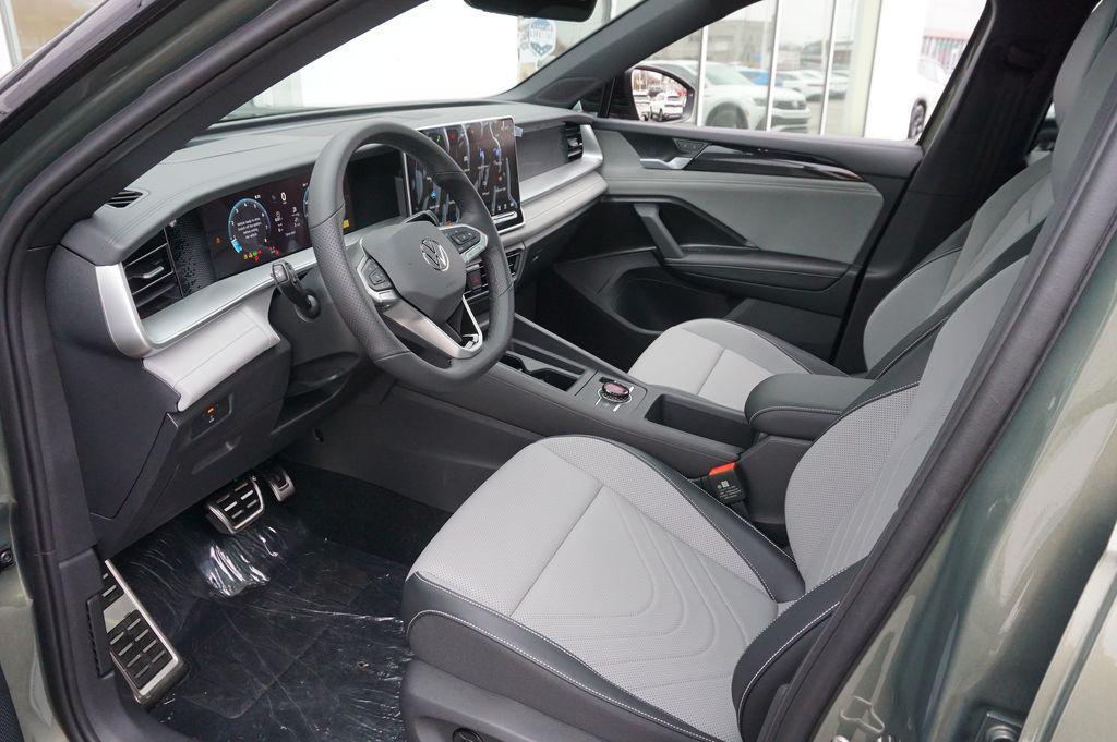 new 2026 Volkswagen Tiguan car, priced at $39,671