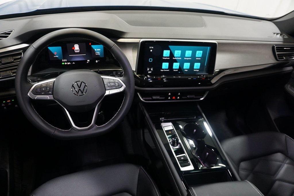 new 2025 Volkswagen Atlas Cross Sport car, priced at $39,841