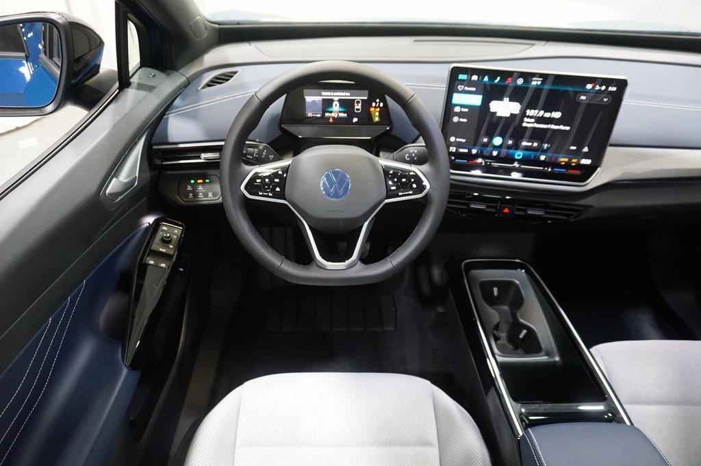 new 2025 Volkswagen ID.4 car, priced at $47,540