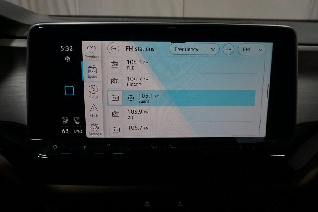 new 2025 Volkswagen Atlas Cross Sport car, priced at $39,341