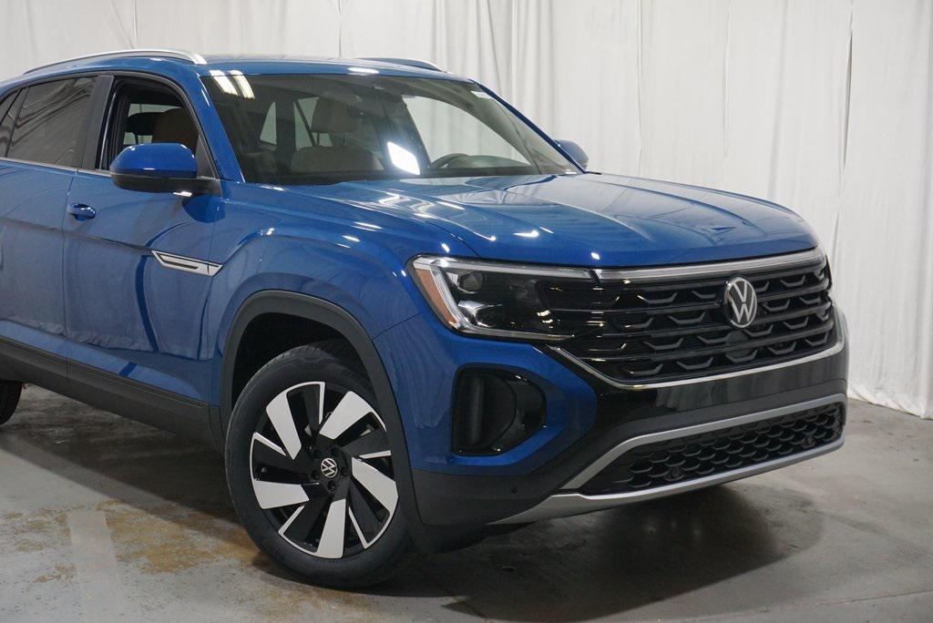 new 2025 Volkswagen Atlas Cross Sport car, priced at $39,341