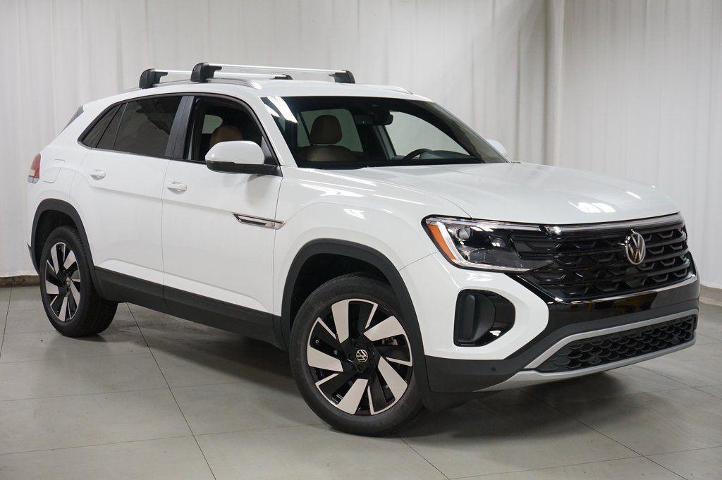 new 2026 Volkswagen Atlas Cross Sport car, priced at $43,540